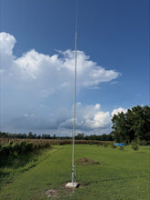 Load image into Gallery viewer, Close view of the 9 ft DX Whip at the top of K1LDO's Skyline 33